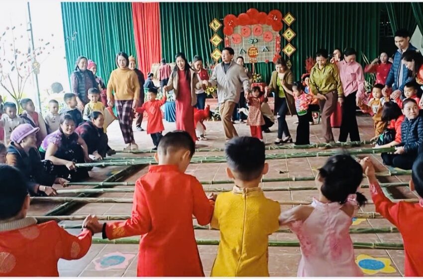  Trường mầm non xã Song Pe tổ chức lễ hội “Ngày tết quê em”